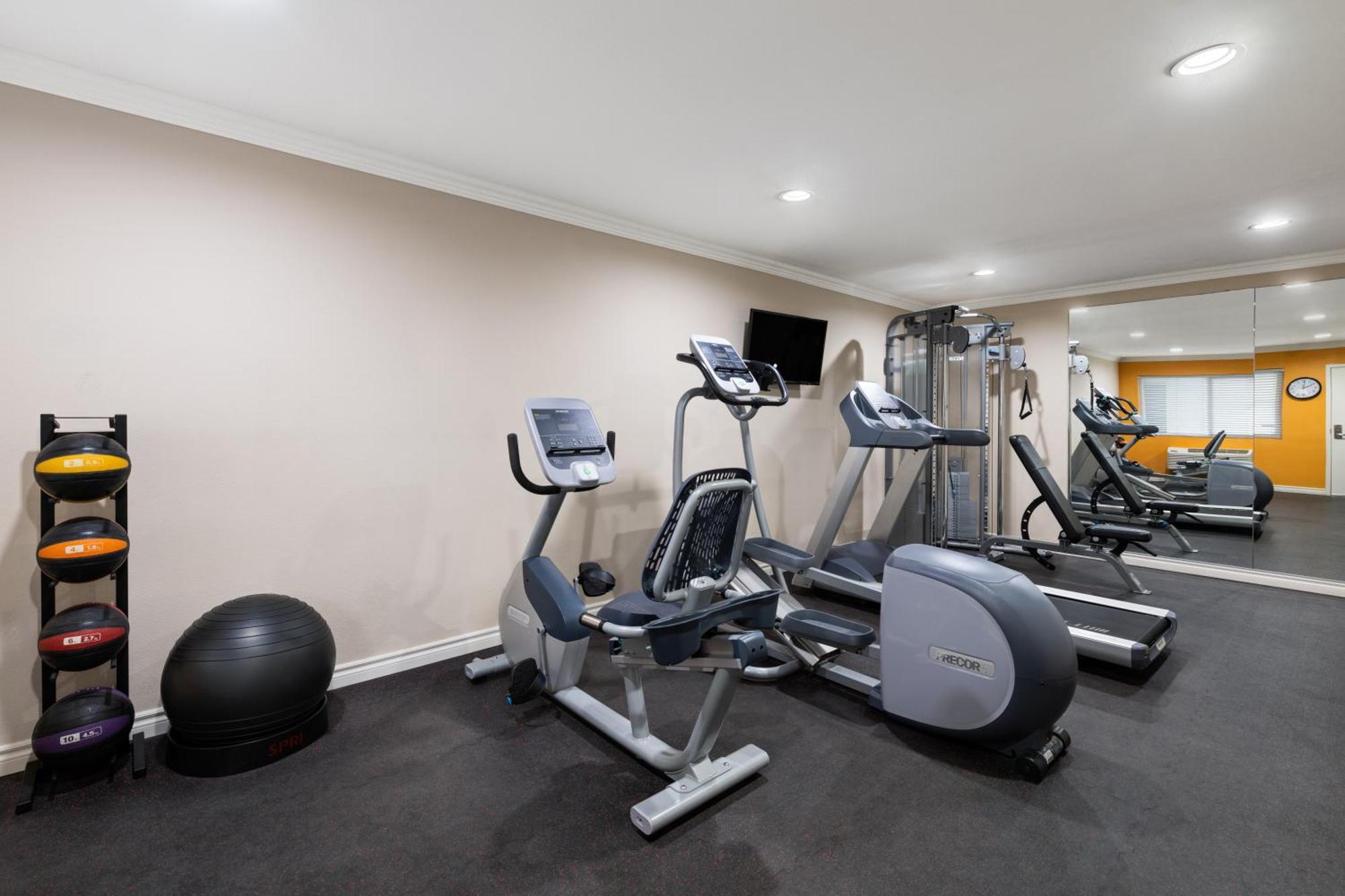 Solara Inn And Suites Anaheim Luaran gambar