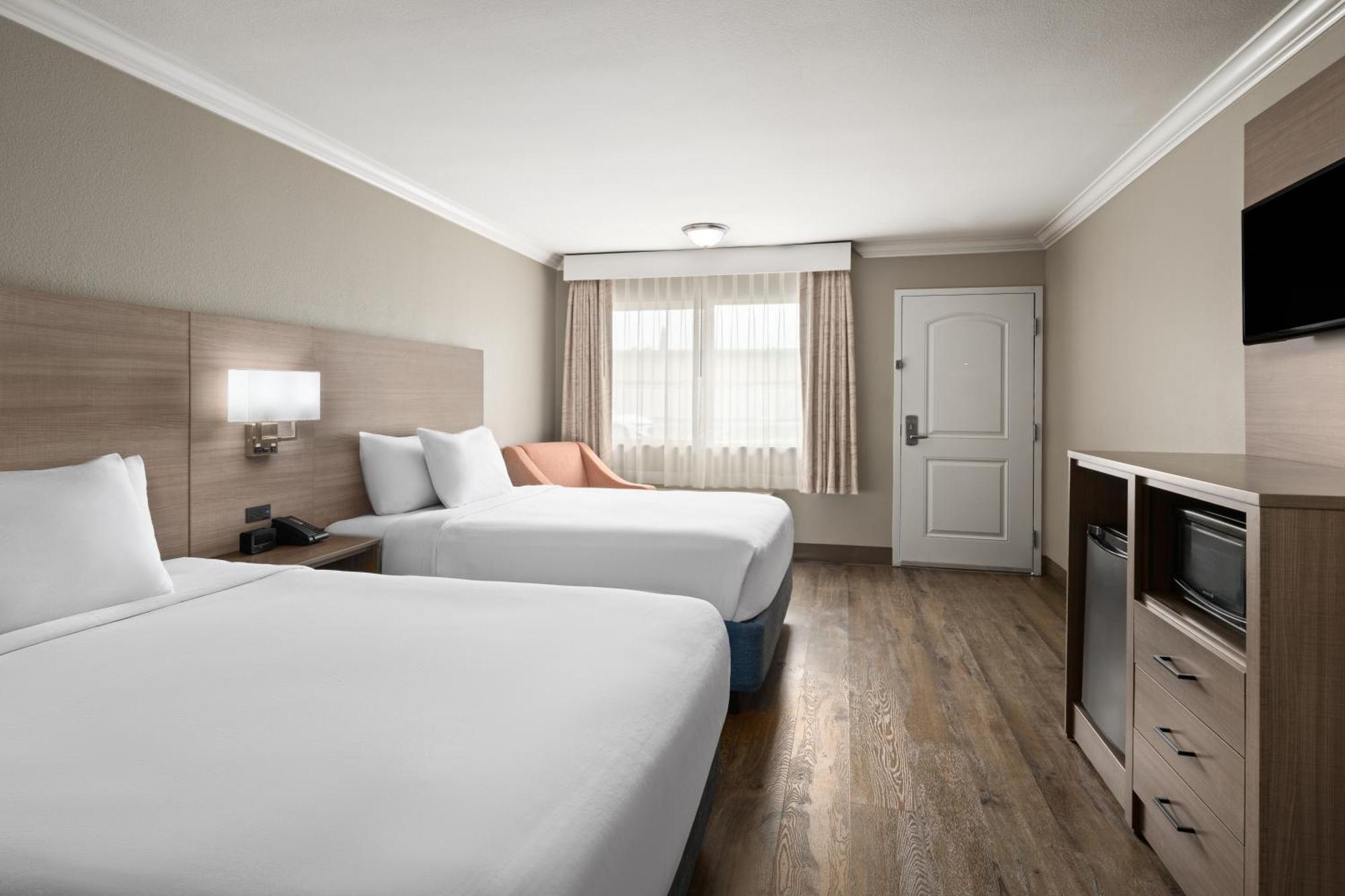 Solara Inn And Suites Anaheim Luaran gambar